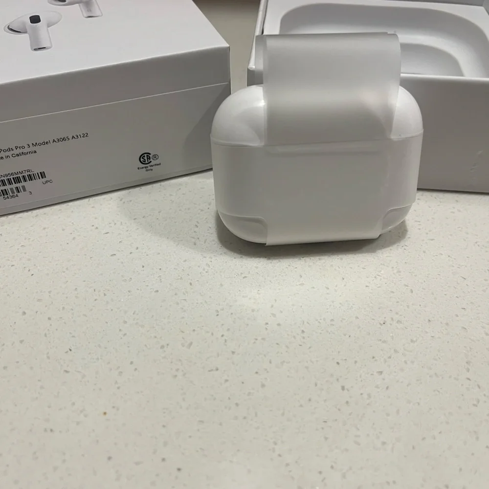Apple AirPods Pro 3s